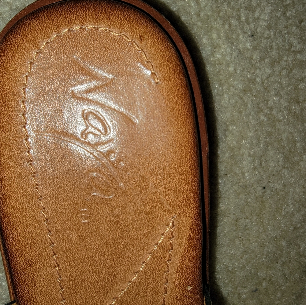 Naya Women's Size 11 Metallic Brown Strapy Sandles - Picture 6 of 6